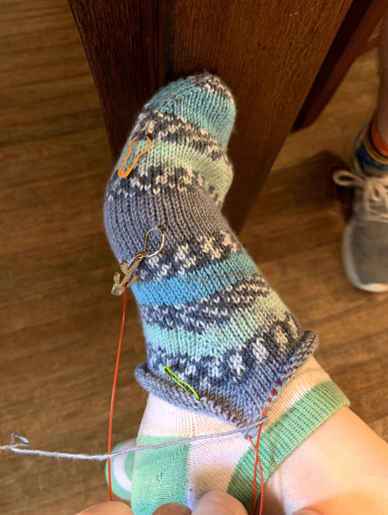 Mission Accomplished: My First Toe-Up Socks, DONE – Crowchet Creations